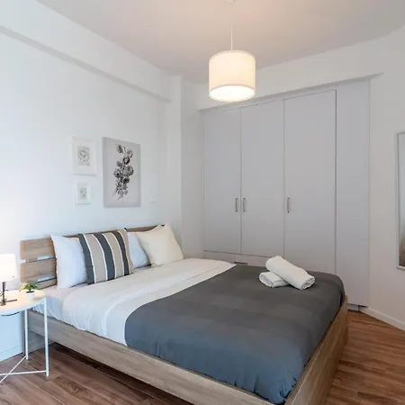 Livia In Apartman *