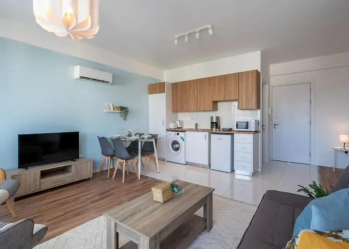 Livia In Apartmán Larnaca